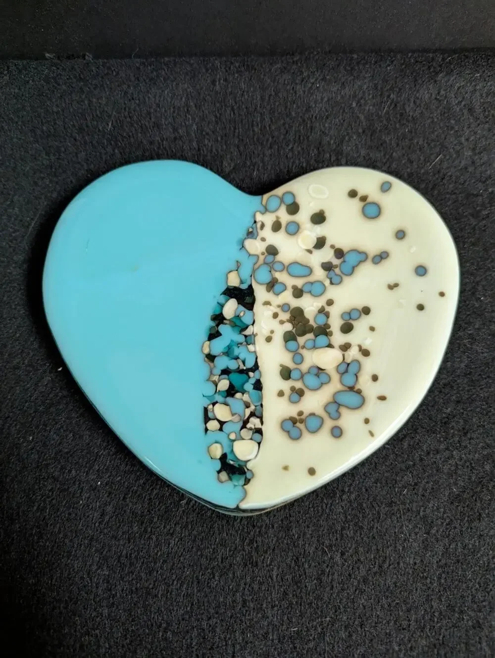 Artist made fused glass heart soap dish trinket dish blue white and black footed
